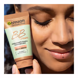 Skinactive Bb Cream antimanchas SPF50 #medio