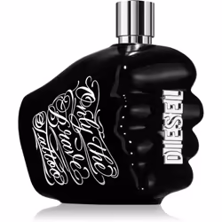 Quelle est la senteur de l’originalité et du courage&nbsp;? Celle de l’eau de toilette pour hommes Diesel Only The Brave Tattoo. Cette senteur audacieuse cache beaucoup de masculinité et d’exception
