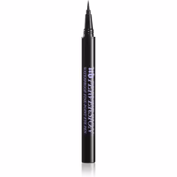 Tout comme un blouson en cuir noir est un accessoire de mode culte, le trait d’eyeliner façon œil de chat est légendaire dans ...