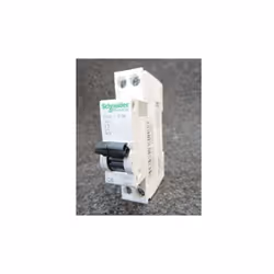 Disjoncteur 6A 1P+N Courbe C 4.5kA borne à vis pour rail DIN DT40 Prodis SCHNEIDER ELECTRIC A9N21023 Tarif année 2020 SCHA9N2 ...
