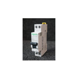Schneider Electric - Disjoncteur 6A 1P+N courbe d 6kA 4kV bornes à vis pour rail din DT40N ProDis schneider