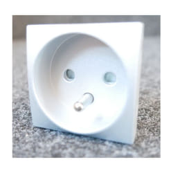 Prise 2P+T 16A fixe a 90° couleur aluminium mecanisme 45x45mm sans support ni plaque ALTIRA