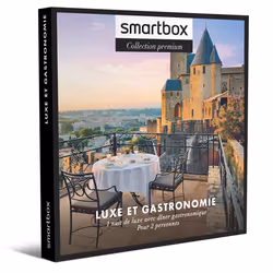 Coffret Cadeau SMARTBOX - Luxe et gastronomie - 1 nuit avec petit-déjeuner et dîner avec champagne vin ou cocktail pour 2
