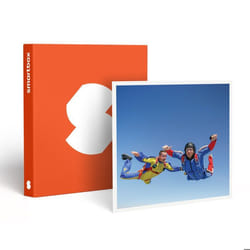 Coffret Cadeau SMARTBOX - Saut en parachute à ouverture automatique à 1100 m en solo près d'Amiens - Saut en parachute à ouverture