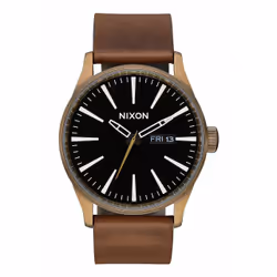 Montre en cuir Nixon Sentry