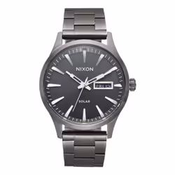 Montre sentinelle solaire en acier inoxydable Nixon