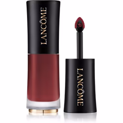 Offrez à vos lèvres un look éclatant et soulignez leur beauté naturelle d’une belle teinte profonde et intense. Le rouge à lè ...