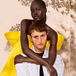Valentino Uomo Born In Roma Yellow Dream eau de toilette vaporisateur 50 ml - Vue supplémentaire 4