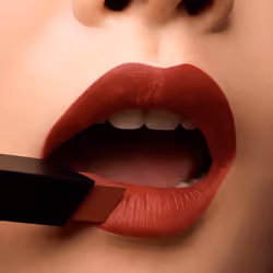 The Slim Velvet Radical lipstick #312