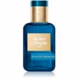 Enveloppez-vous d’un parfum qui s’adaptera parfaitement à vous et deviendra votre signature personnelle. L’eau de parfum unis ...