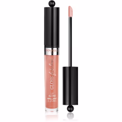 Il suffit de quelques passages avec l'applicateur en mousse souple du brillant à lèvres nourrissant Bourjois Fabuleux Gloss p ...