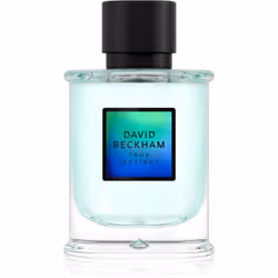 L’eau de parfum pour homme David Beckham True Instinct vous aidera à dévoiler la masculinité, la force et le courage qui repo ...