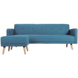 Canapé convertible scandinave 3 places avec repose-pieds en tissu bleu canard et bois clair ULLA