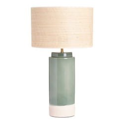 Miliboo - Lampe à poser verte en céramique et abat-jour en rabane H64 cm majes