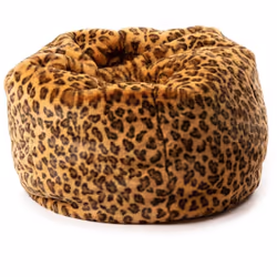 POUF EN PELUCHE LÉOPARD THEO On craque pour le pouf "LÉOPARD THEO" en peluche marron tacheté douce et de belle qualité qui fe ...