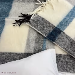 Linnea Iseo plaid 130 x 180 cm Bleu