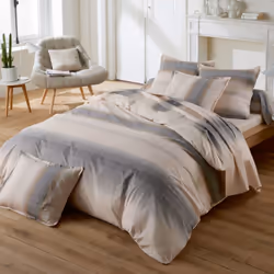 Parure de lit 260x240 cm collection ESTEBAN en percale de coton beige 3 pièces Avec la collection ESTEBAN, apportez une touch ...