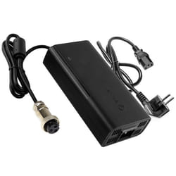 Chargeur Trotinnette pour Dualtron Thunder 2 - 72V - 84V / 2A Connecteur GX16-3P