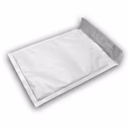 INDECHIRABLE et IMPERMEABLE 100% plastique - Format intérieur 170 x 265 mm - Format extérieur 200 x 275 mm - Fermeture par ba ...