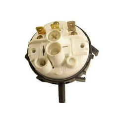 Pressostat (41030820) Lave-vaisselle baumatic Candy gasfire, general electric, haier, hoover, iberna, maytag, neue, rosieres, silverline, zerowatt