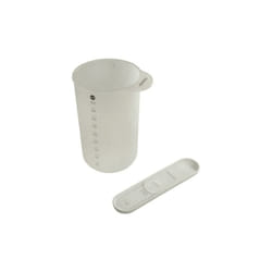 Verre mesureur et cuillere doseur pour pieces preparation...
