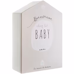 Conservez les plus beaux souvenirs de naissance de votre enfant dans ce joli coffret en forme de maison composé d'un cadre et ...