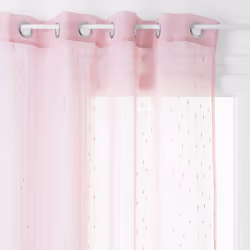 Ce voilage s'adaptera parfaitement à la décoration de votre pièce et attirera tous les regards. Avec son design chic, il appo ...