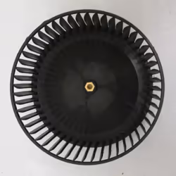 Turbine de moteur gauche pour Hotte. Référence de la pièce : C00242766, Marque : SCHOLTES.