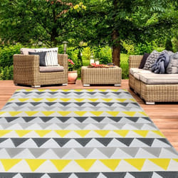 IDMARKET Tapis extérieur SARI triangles gris et jaune 270 x 370 CM