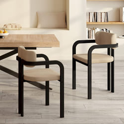 IDMARKET Lot de 2 chaises de salle à manger fauteuils de table ESMA en métal noir et velours taupe avec accoudoirs