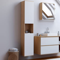 IDMARKET Meuble colonne salle de bain suspendu TOMI 2 portes 1 niche façon hêtre et blanc