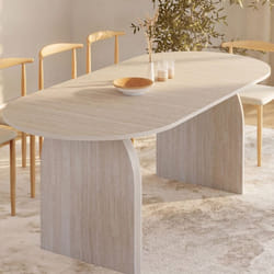 Table à manger extensible japandi ovale EDITH 6-10 personnes façon travertin 160-200 cm