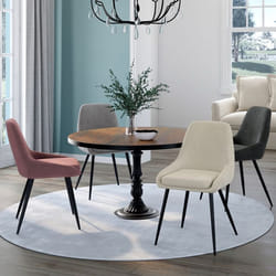 IDMARKET Lot de 4 chaises THALYA en velours mix color crème gris clair gris foncé rose avec accoudoirs