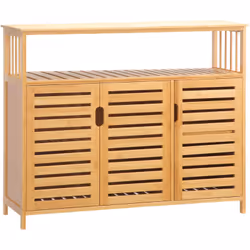 Ce magnifique buffet en bambou équipé de 3 portes et 4 étagères ajoutera une touche cosy naturelle très tendance à l'espace i ...
