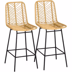Ce joli lot de 2 tabourets de bar en résine tressée aspect rotin ajoutera une touche coloniale chic à l'espace intérieur ou e ...