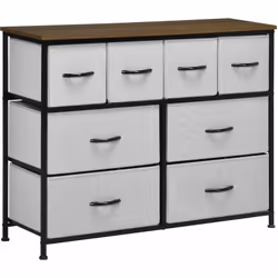 Cette jolie commode de HOMCOM sera le meuble idéal pour ranger vos divers objets. Les 8 tiroirs peuvent accueillir des vêteme ...