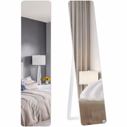 Mélant élégance et modernité, ce miroir s'intégrera en parfaite harmonie dans votre chambre ou dressing. Caractéristiques : - ...