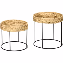 Ce splendide lot de 2 tables gigognes bicolores design bohème ajoutera une touche d'élégance supplémentaire à vote intérieur. ...