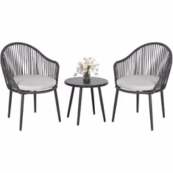 Ce magnifique salon de jardin 2 personnes style contemporain doté de 2 fauteuils et d'une table d'appoint ronde ajoutera une  ...