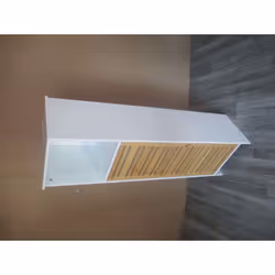 Optimisez l'espace avec le meuble HOMCOM, doté d'un compartiment ouvert et d'une surface plane. L'armoire de salle de bain av ...