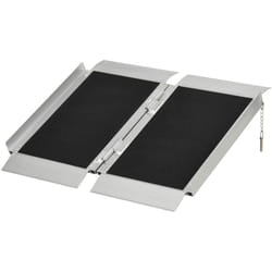Rampe de fauteuil roulant rampe de chargement rampe d'accès antidérapante pliable avec bordures de sécurité max. 272 Kg dim. 65L x 74l cm alu. noir