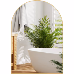 Explorez le miroir de salle de bain HOMCOM, 50 × 70 cm, avec un cadre en alliage d'aluminium de 3 cm. Résistant à la rouille  ...