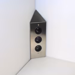 Description générale Cette multiprise est conçue spécialement pour les angles de cuisine, offrant une solution pratique pour ...