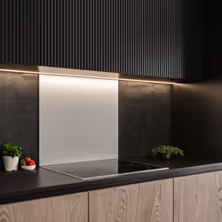 > Largeur : 90 cm > Hauteur : 50 cm > Crédence verre trempé 6 mm > Credence cuisine à coller par silicone transparent