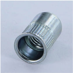 Vis Express - Ecrou à sertir acrc M4X10 Diamètre fut 5.9 Acier zingué-1 piece