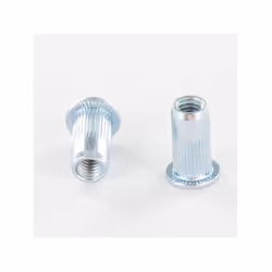 Écrou à sertir Tête plate TP Cranté M10X17 INPC 35 Autre références : 3663072494442