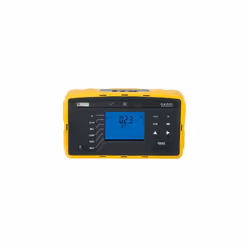 Test de disjoncteur automatique = Oui Numéro de modèle p = Ca 6131 Non-déclenchement = Oui Tension de test d'isolement = 250 ...