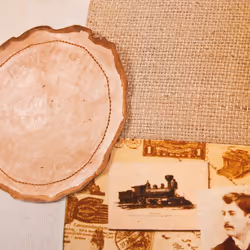 Amely - Coussin 'Patents'