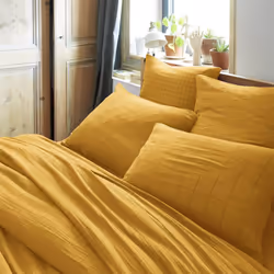 Ourea motif - Taie d'Oreiller 60x60cm Gaze de Coton Safran à Fleurs Ajourées - Jaune