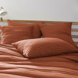 Ourea motif - Taie d'Oreiller 50x70cm Gaze de Coton Terracotta à Petits Carreaux - Terracotta